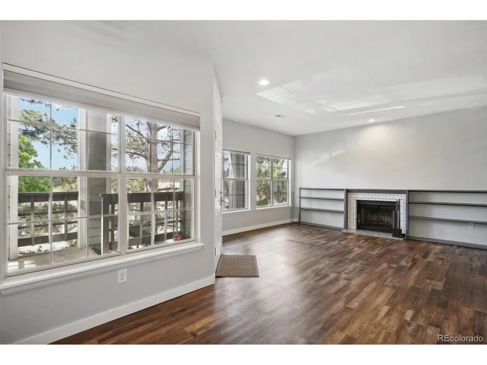 Unit for sale at 7470 Singing Hills Dr, Boulder, CO 80301