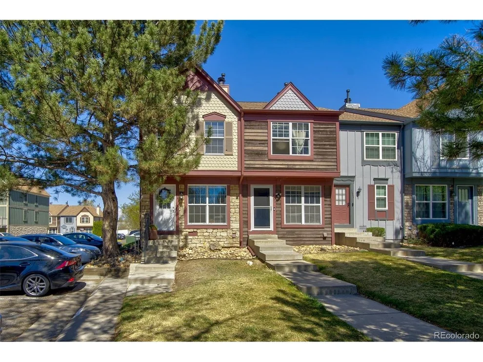 Unit for sale at 12051 E Tennessee Ave, Aurora, CO 80012