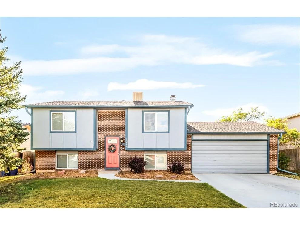 Unit for sale at 10327 Owens Cir, Broomfield, CO 80021