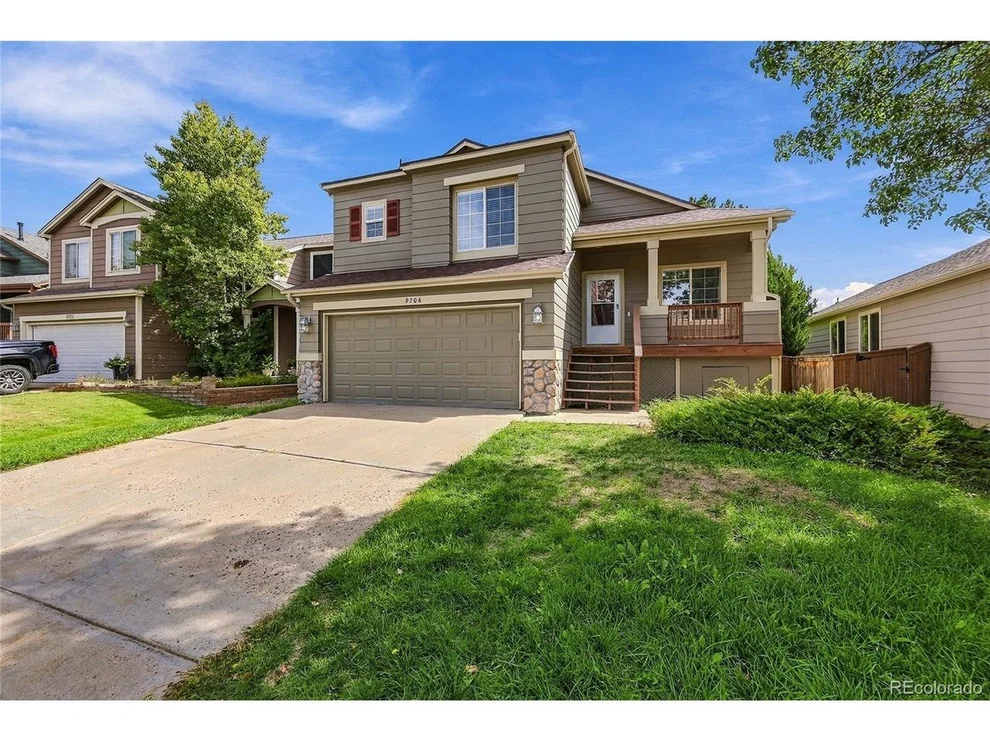 Unit for sale at 9706 Queenscliffe Dr, Highlands Ranch, CO 80130
