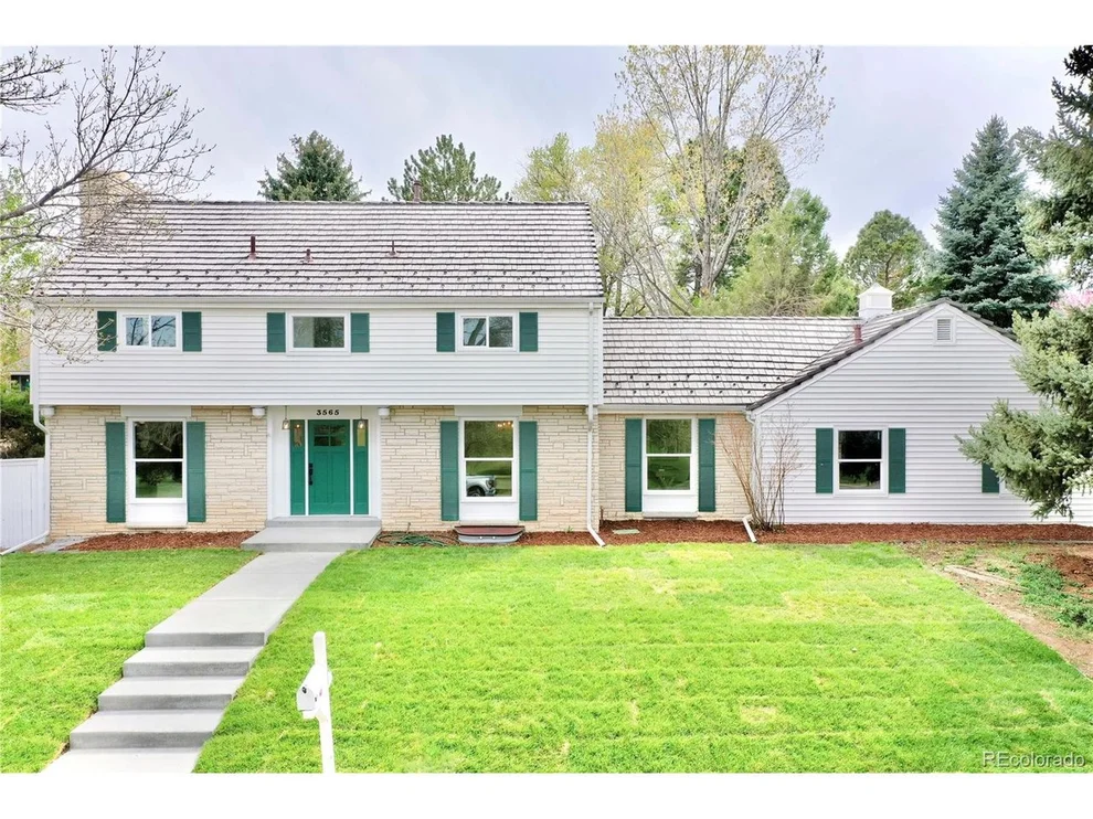 Unit for sale at 3565 S Oneida Way, Denver, CO 80237