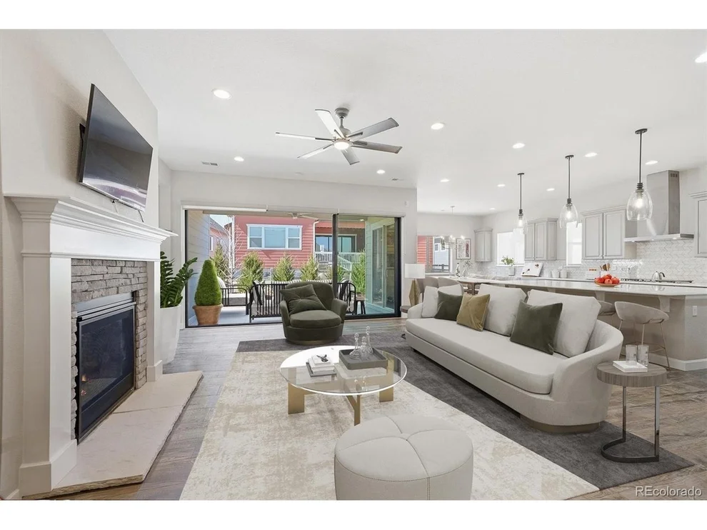 Unit for sale at 9035 Basalt Ln, Littleton, CO 80125
