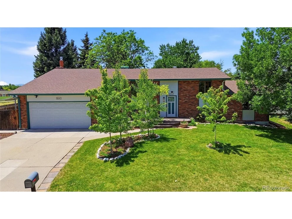 Unit for sale at 8241 W Pomona Dr, Arvada, CO 80005