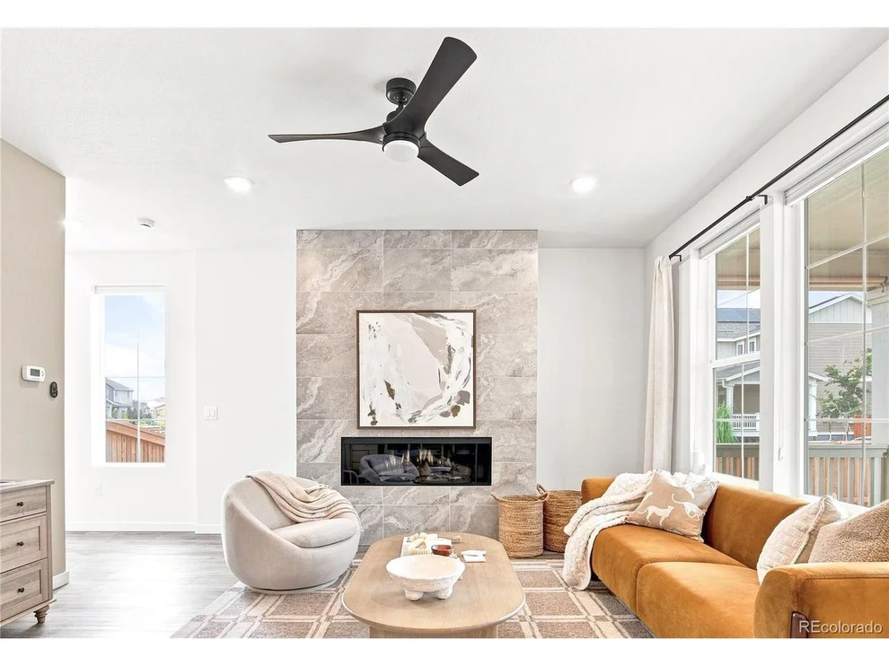 Unit for sale at 653 Thistle Pl, Lafayette, CO 80026
