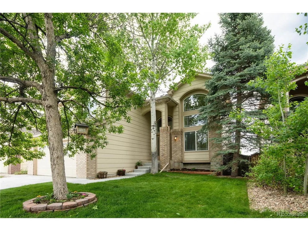 Unit for sale at 9046 Sanderling Way, Littleton, CO 80126