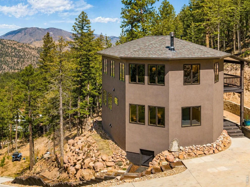 Unit for sale at 80 Lookout Dr, Lyons, CO 80540
