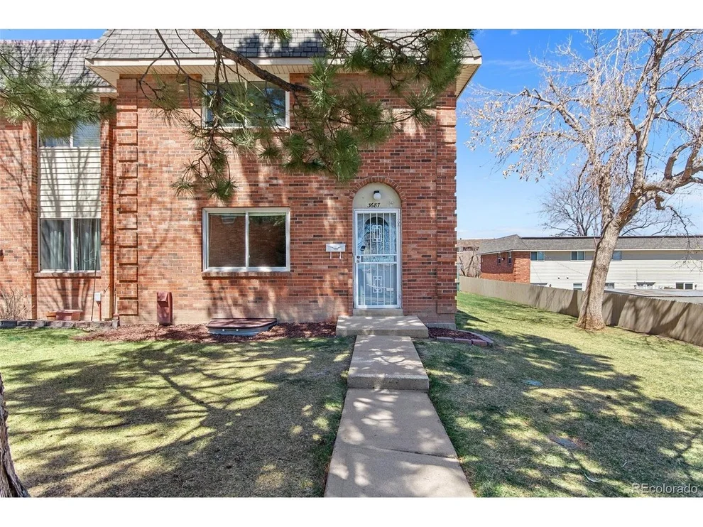 Unit for sale at 3687 W Union Ave, Denver, CO 80236