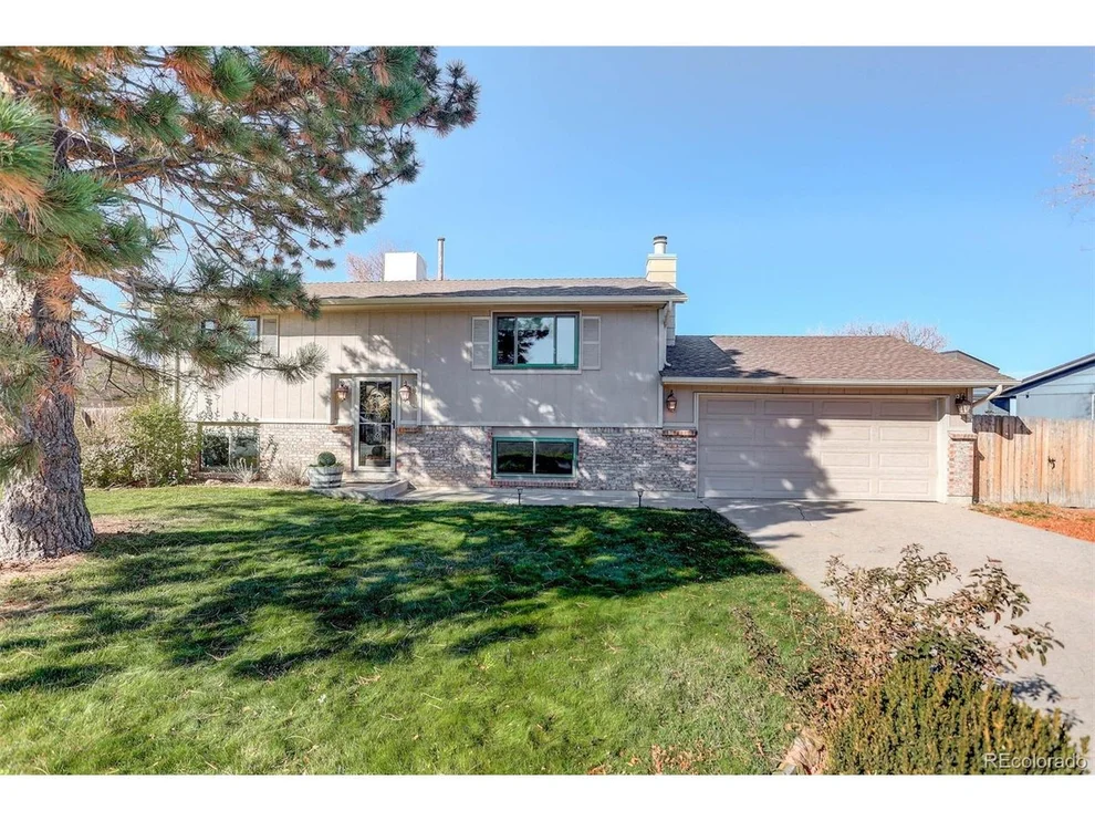 Unit for sale at 222 Helena Cir, Littleton, CO 80124