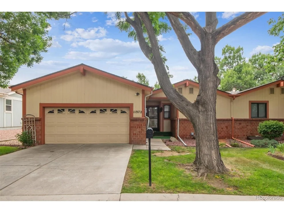 Unit for sale at 11972 E Maple Ave, Aurora, CO 80012