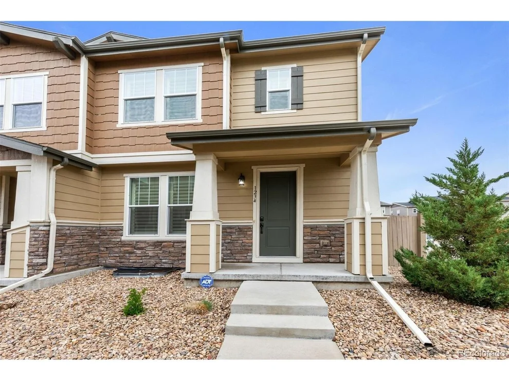 Unit for sale at 1234 S Dallas Ct, Denver, CO 80247