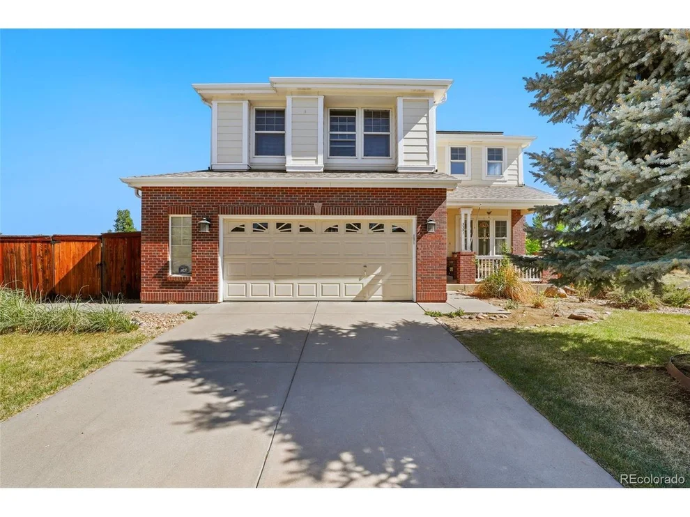 Unit for sale at 3351 S Kirk Ct, Aurora, CO 80013