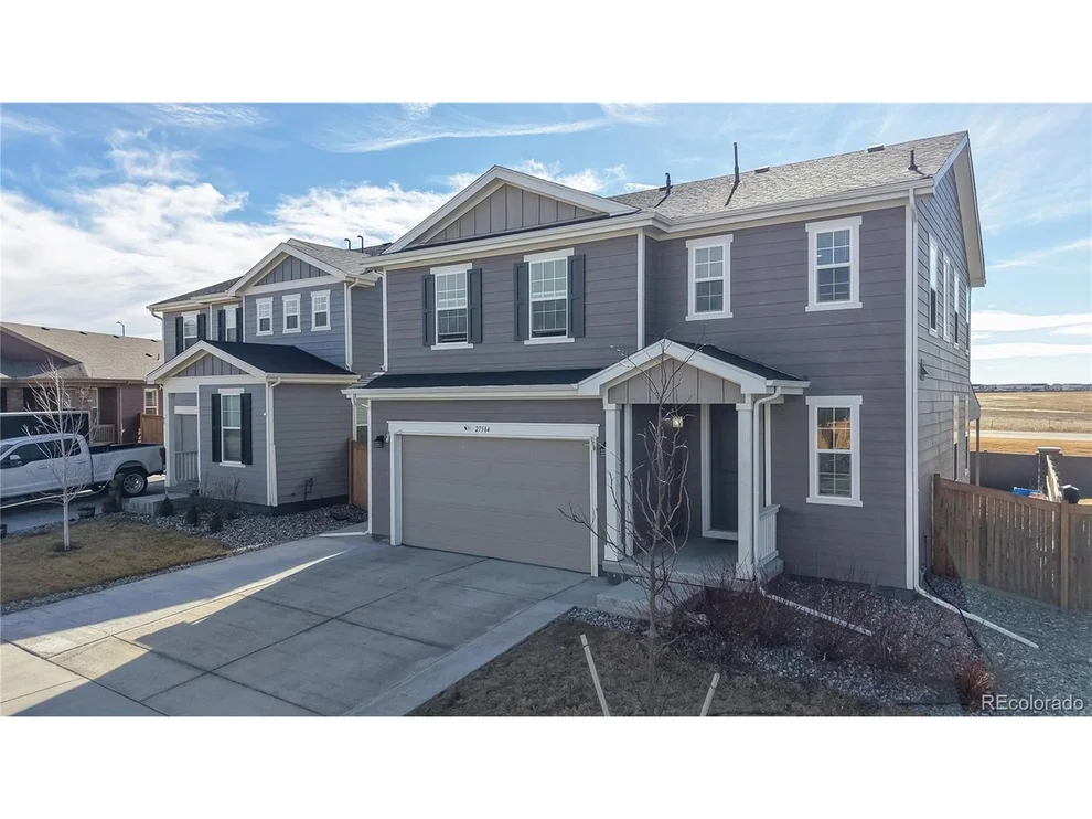 Unit for sale at 27584 E 6th Dr, Aurora, CO 80018