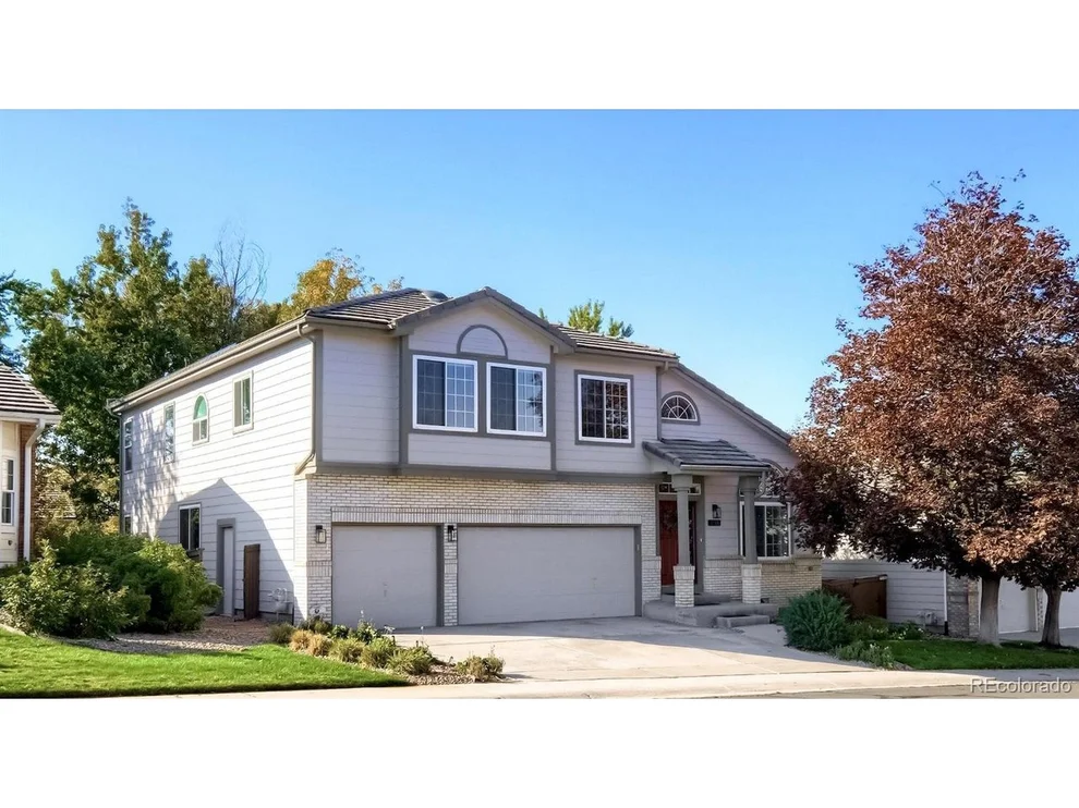 Unit for sale at 3266 White Oak Ln, Highlands Ranch, CO 80129