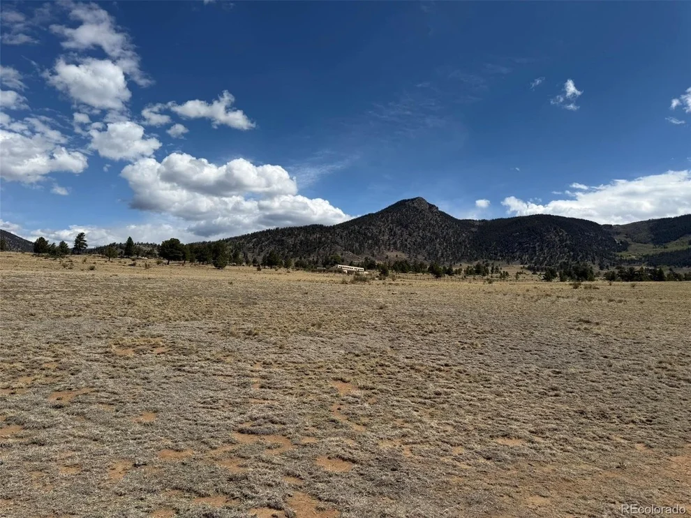 Unit for sale at 42 Turner Gulch Rd, Hartsel, CO 80449