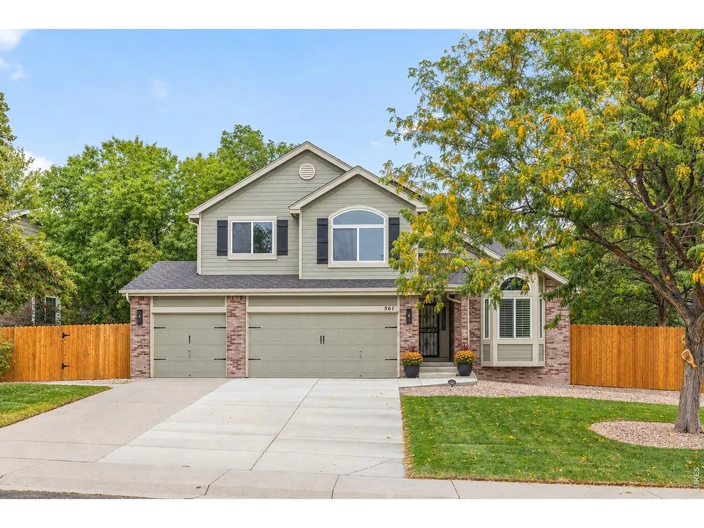 Unit for sale at 561 W Willow Ct, Louisville, CO 80027