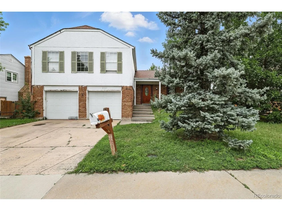 Unit for sale at 2527 S Ouray Way, Aurora, CO 80013