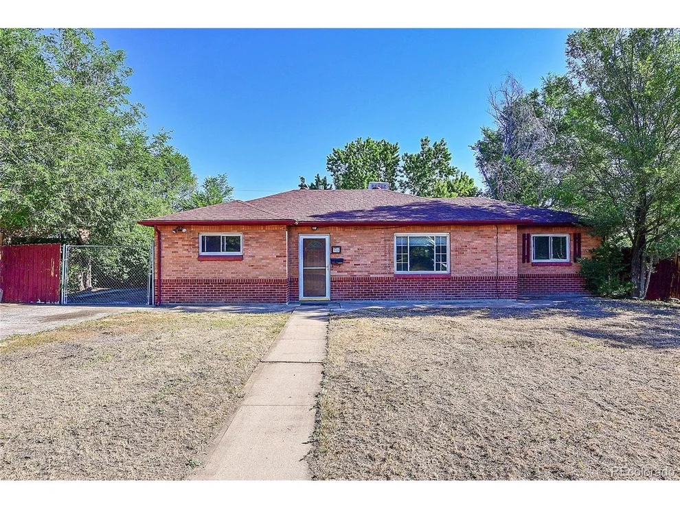 Unit for sale at 1331 Oak Pl, Thornton, CO 80229