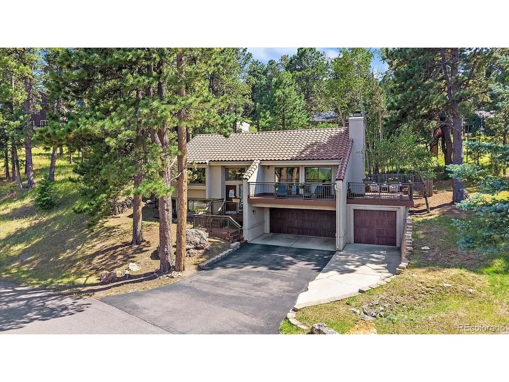 Unit for sale at 1013 Arrow Wood Dr, Golden, CO 80401