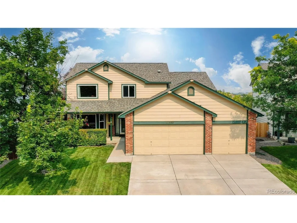 Unit for sale at 11252 Benton Ct, Westminster, CO 80020
