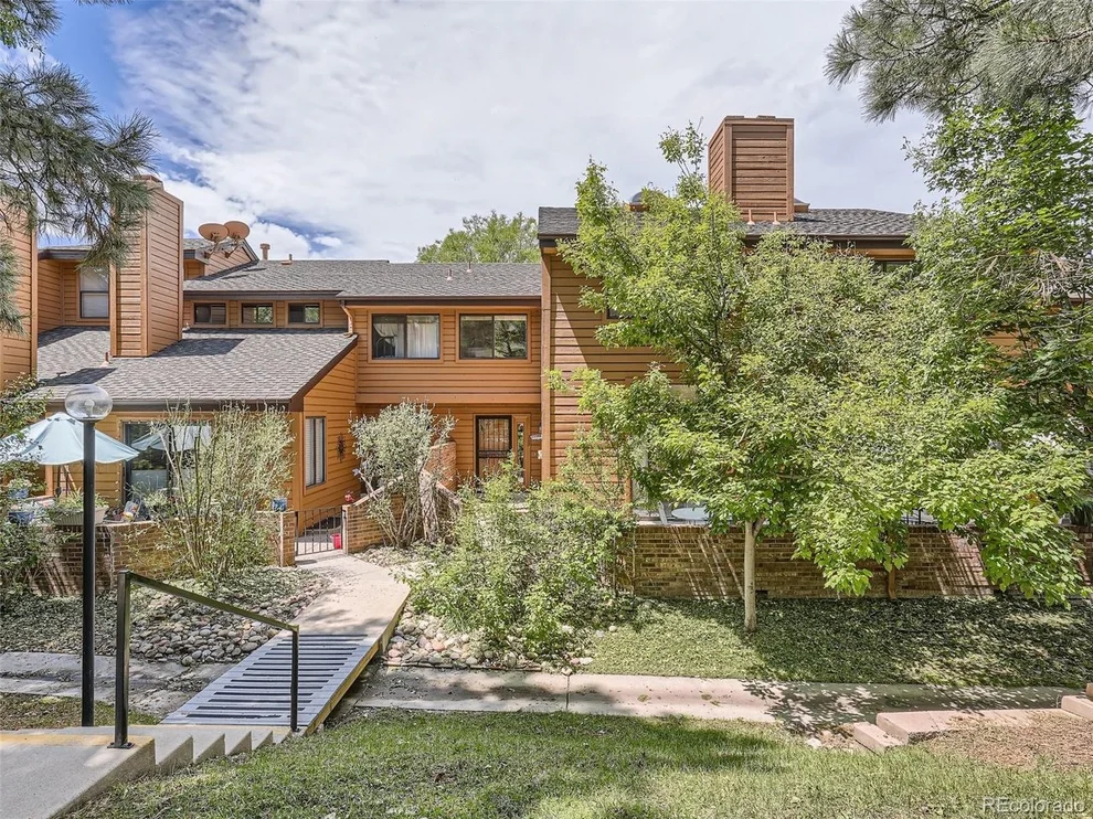 Unit for sale at 9400 E Iliff Ave, Denver, CO 80231