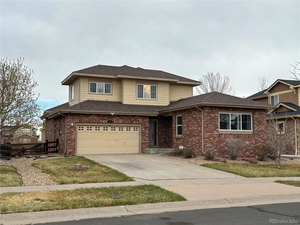 Unit for sale at 247 N Coolidge Way, Aurora, CO 80018