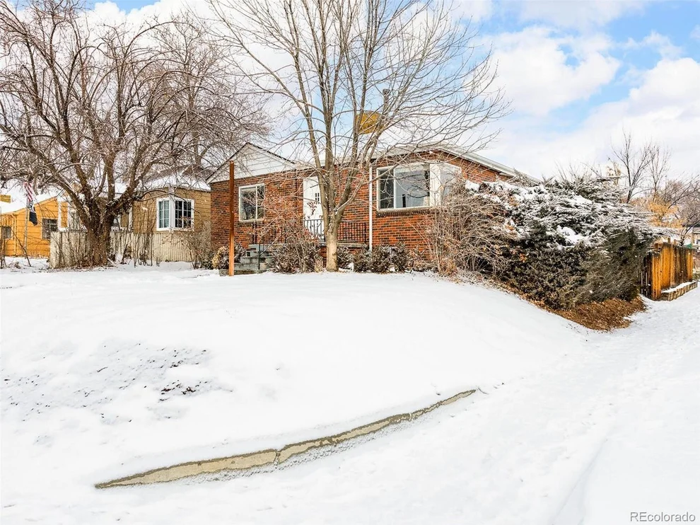 Unit for sale at 2701 W 46th Ave, Denver, CO 80211