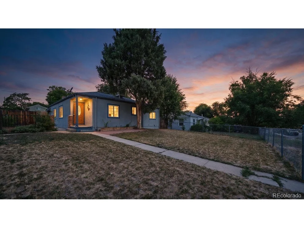 Unit for sale at 801 Hooker St, Denver, CO 80204