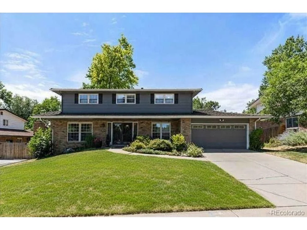 Unit for sale at 7180 W Fairview Dr, Littleton, CO 80128