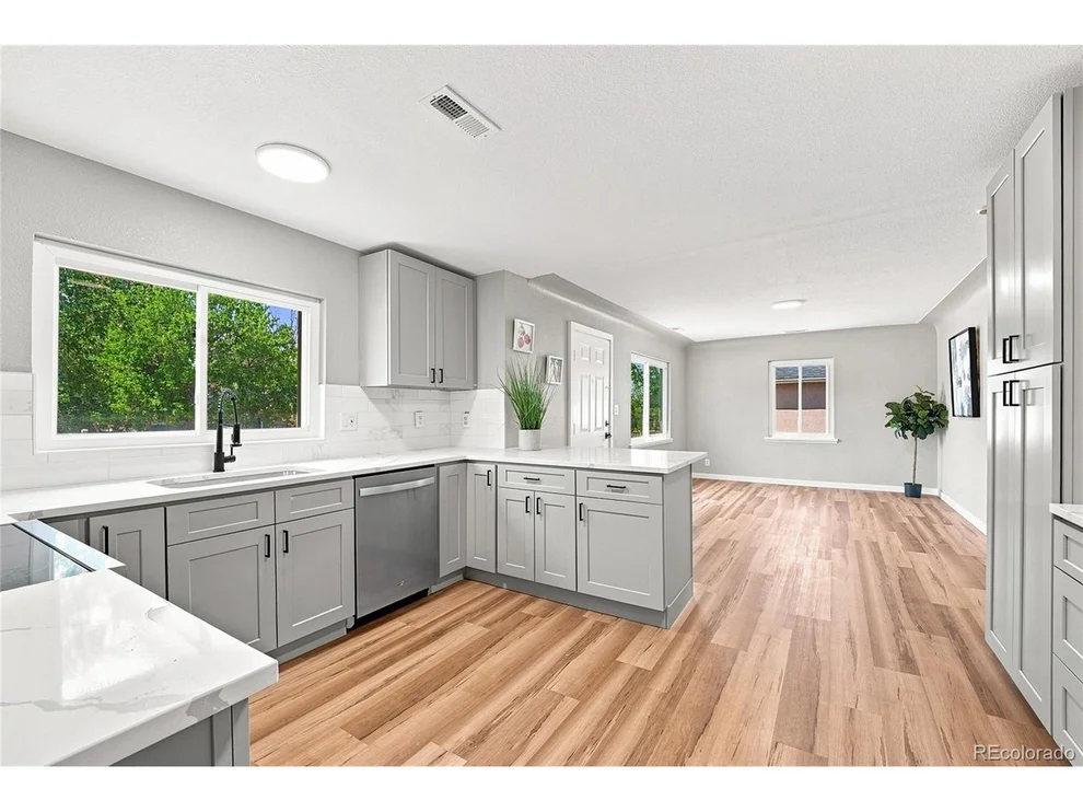 Unit for sale at 1364 Lima St, Aurora, CO 80010