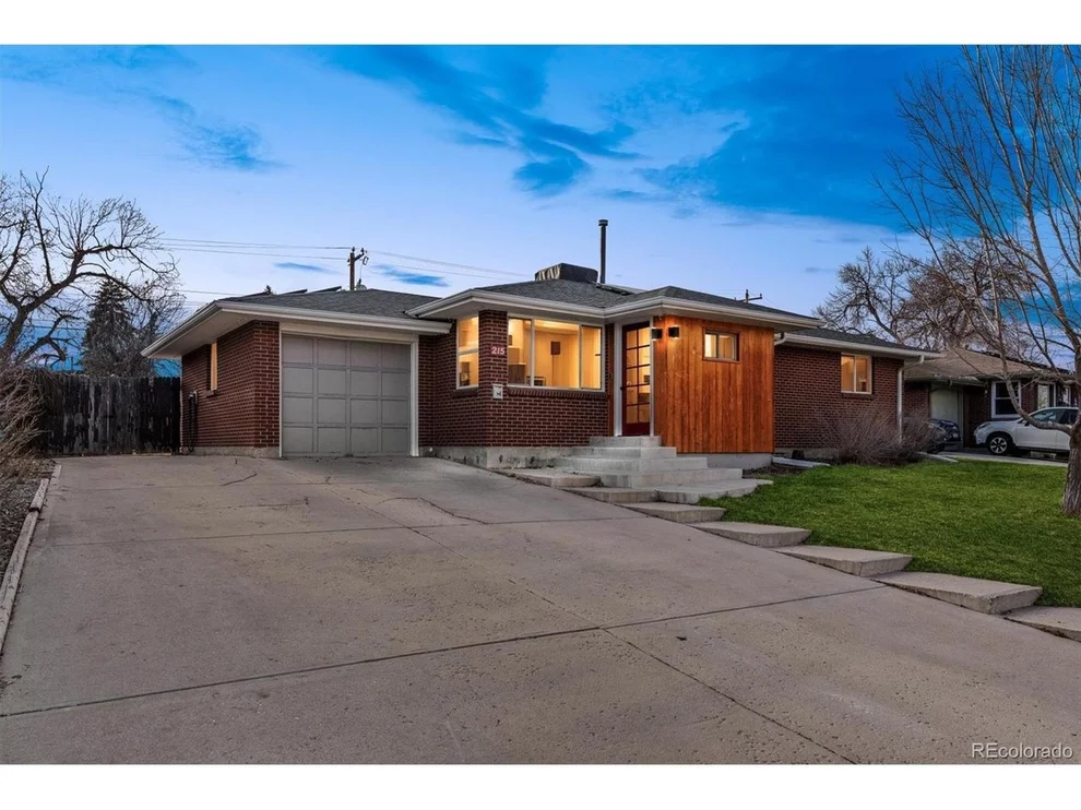 Unit for sale at 215 Beryl Way, Broomfield, CO 80020