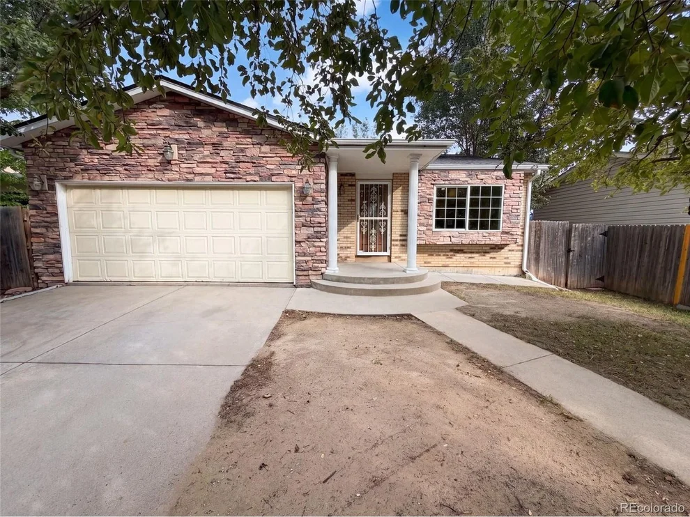 Unit for sale at 4426 Durham Ct, Denver, CO 80239