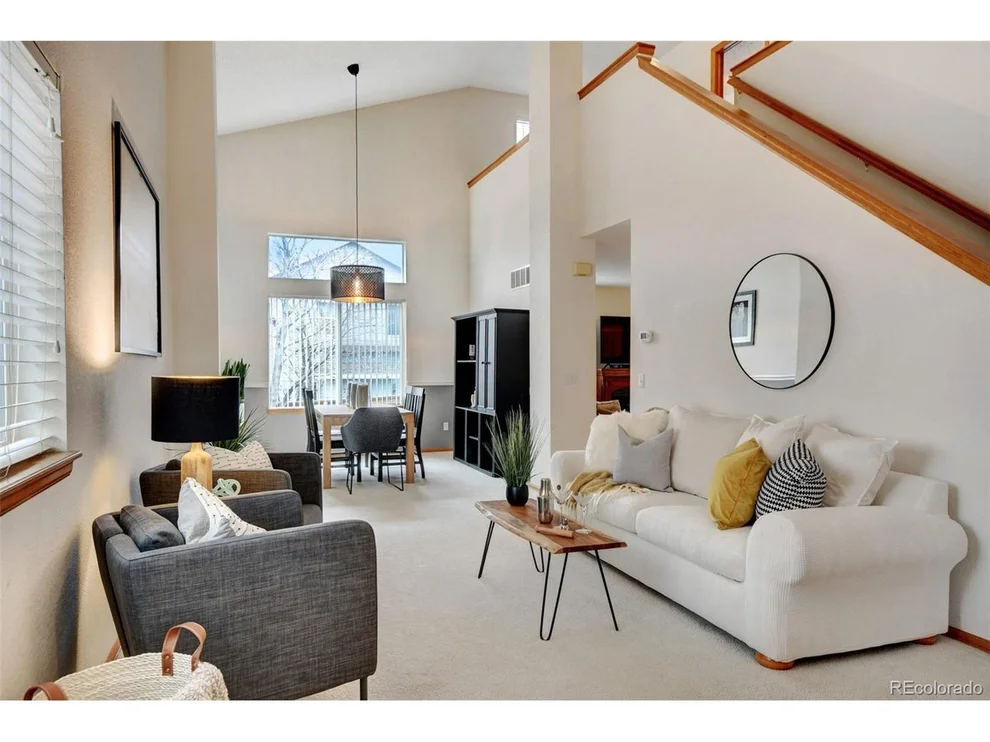 Unit for sale at 2337 Hyacinth Rd, Highlands Ranch, CO 80129