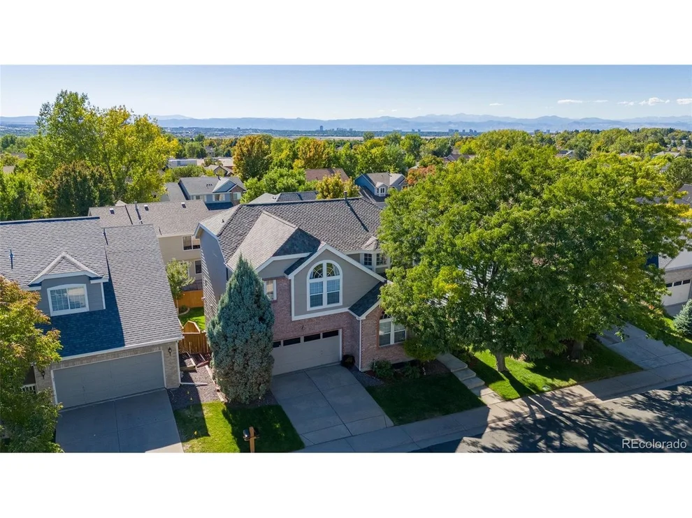 Unit for sale at 16678 E Hialeah Ave, Centennial, CO 80015