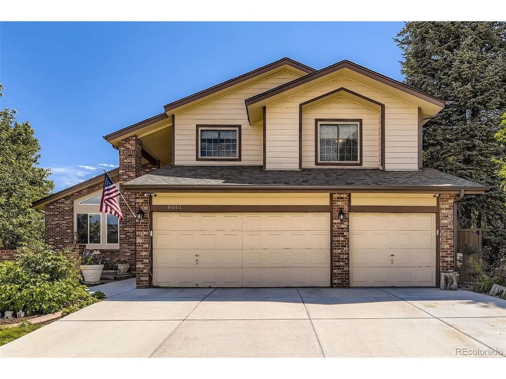 Unit for sale at 8661 Snowbrush Ln, Highlands Ranch, CO 80126