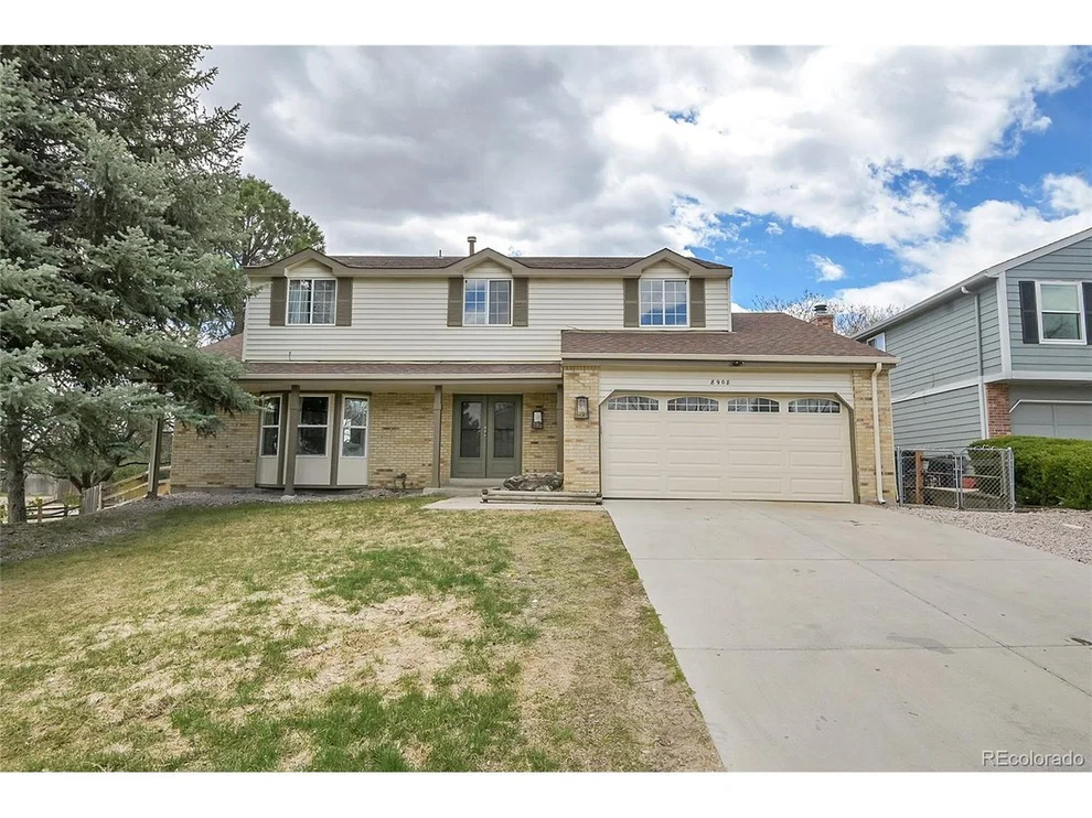Unit for sale at 8908 W Glasgow Pl, Littleton, CO 80128