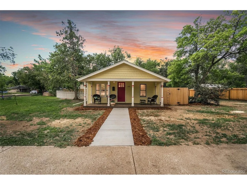 Unit for sale at 205 5th Ave, Longmont, CO 80501