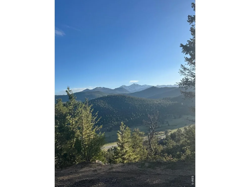Unit for sale at 408 Meadowview Dr, Estes Park, CO 80517