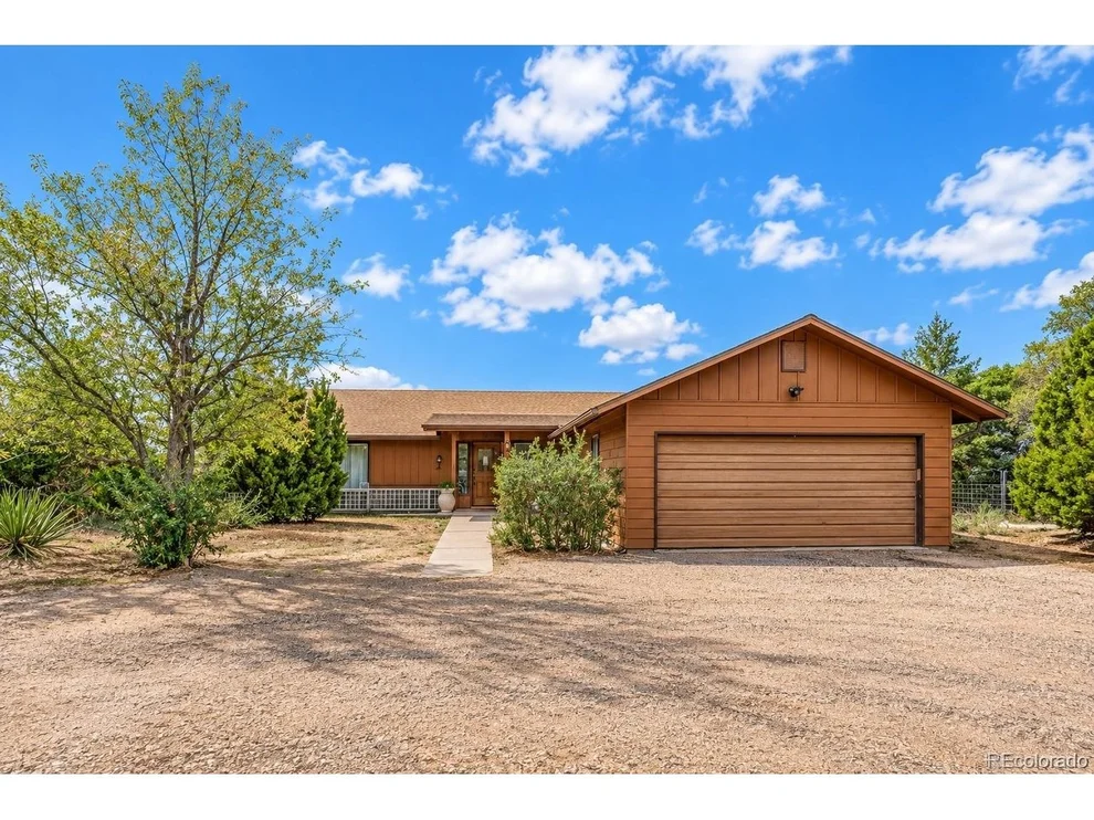 Unit for sale at 971 Navajo Rd, Walsenburg, CO 81089