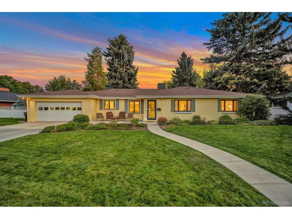 Unit for sale at 2732 E Eldorado Pl, Denver, CO 80210