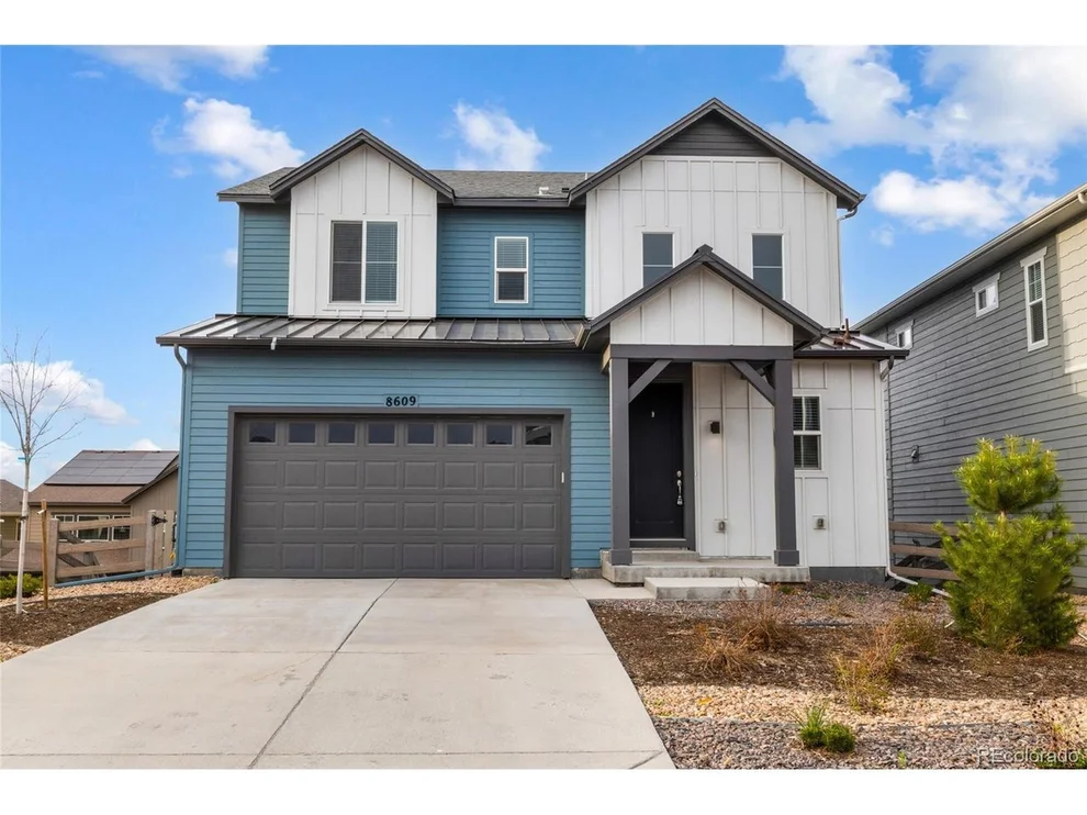 Unit for sale at 8609 Cheraw St, Littleton, CO 80125