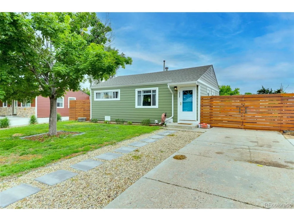 Unit for sale at 2320 S Linley Ct, Denver, CO 80219