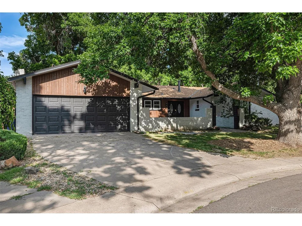 Unit for sale at 10051 E Walsh Pl, Denver, CO 80247