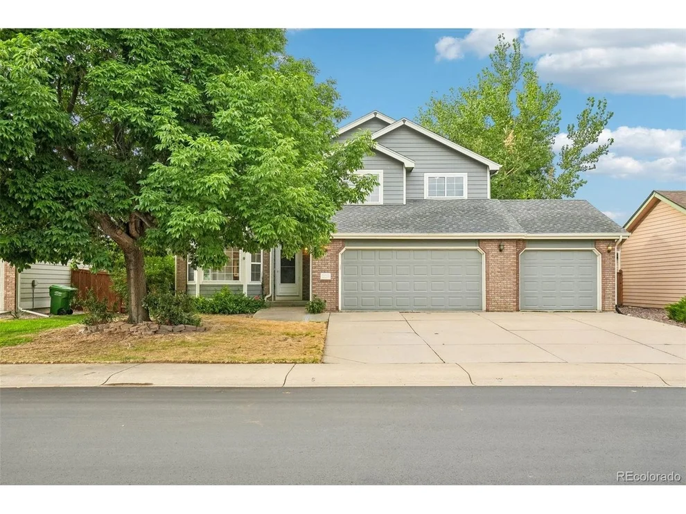 Unit for sale at 2215 Sweetwater Creek Dr, Fort Collins, CO 80528