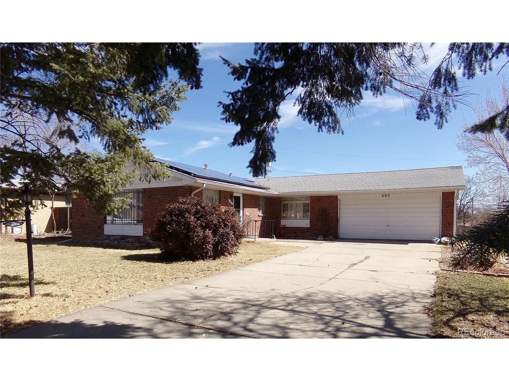 Unit for sale at 680 Kalmia Way, Broomfield, CO 80020