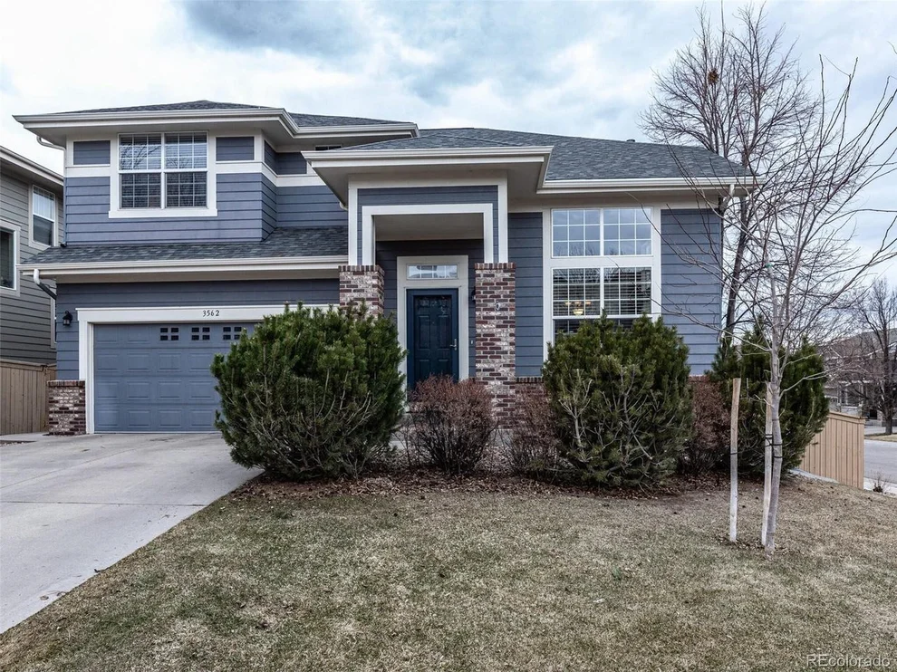 Unit for sale at 3562 Craftsbury Dr, Highlands Ranch, CO 80126