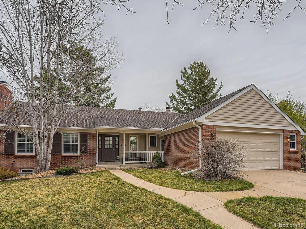 Unit for sale at 6462 E Jamison Cir S, Centennial, CO 80112