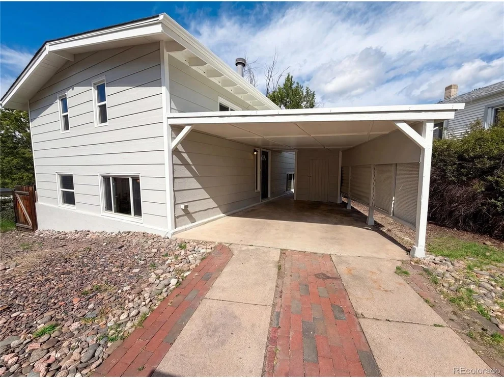 Unit for sale at 519 N Gilbert St, Castle Rock, CO 80104