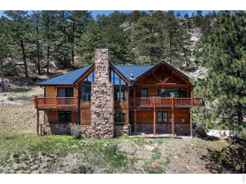 Unit for sale at 35 Cody Ct, Lyons, CO 80540
