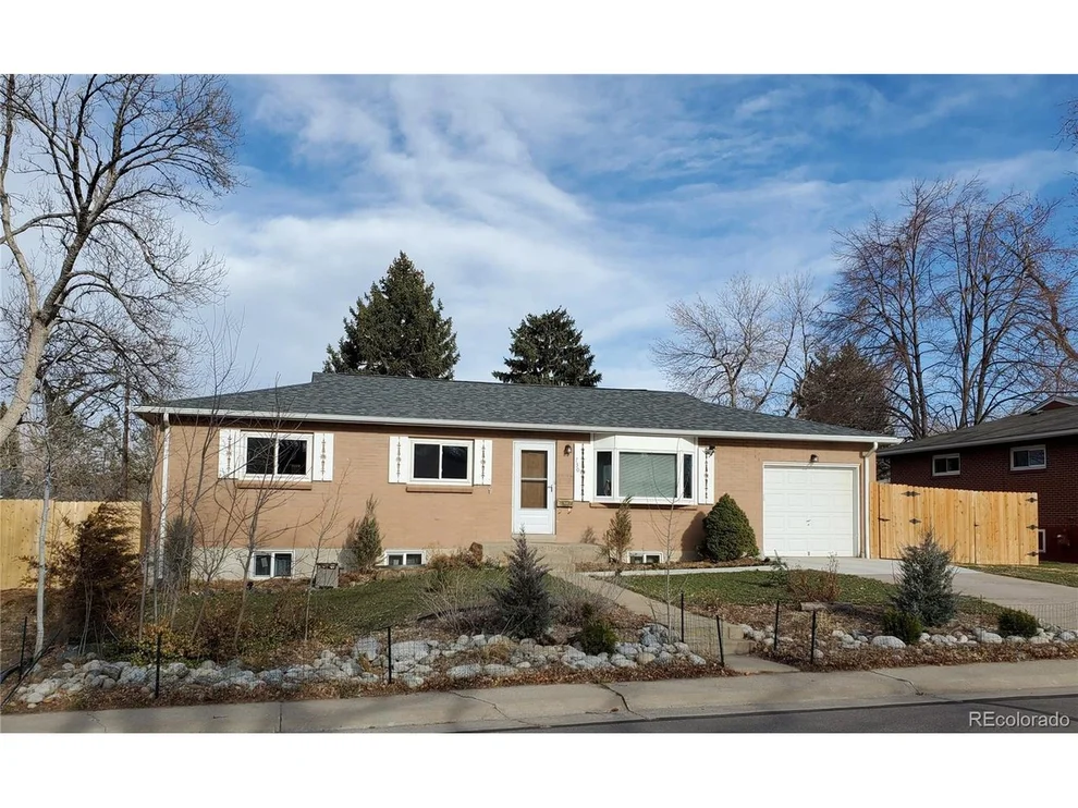 Unit for sale at 730 S Taft St, Lakewood, CO 80228