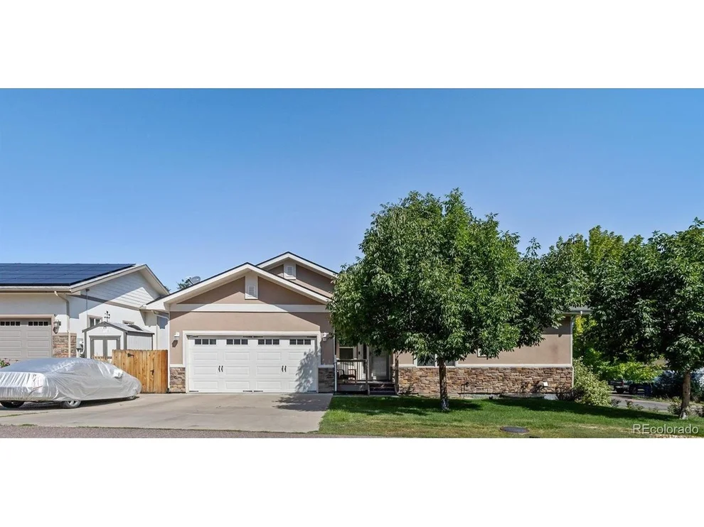 Unit for sale at 12221 W Rabbit Dr, Lakewood, CO 80401